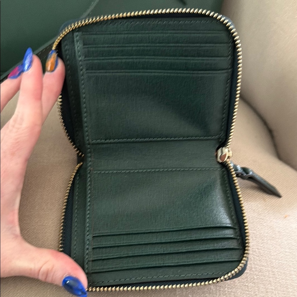 Dooney & Bourke Green Tote Bag and Wallet Set - Picture 8 of 11